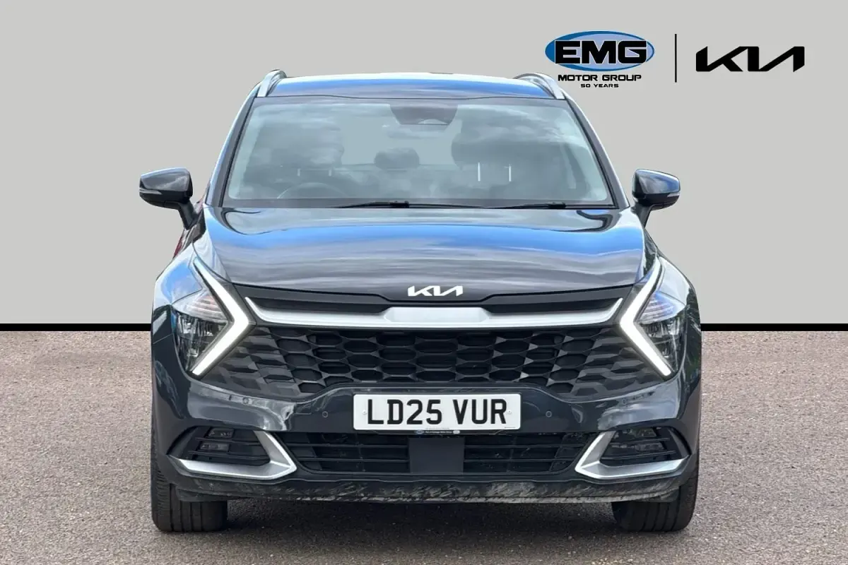 Usado Kia Sportage 157 HP (115 kW) 2025 Cinzento SUV