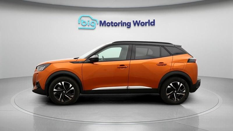 Used Peugeot e-2008 GT 98 kW (134 HP) 2022 Orange SUV