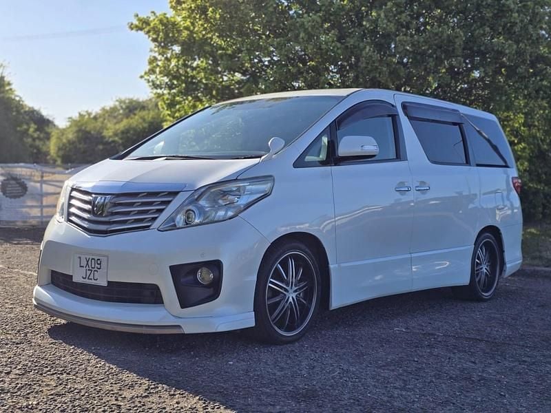 Begagnad Toyota Alphard 2009 Vit Minibuss
