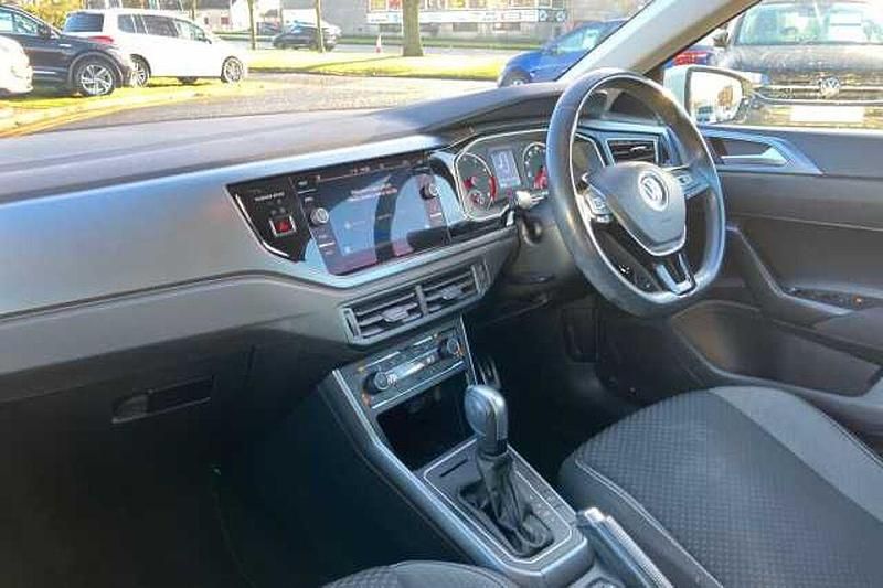 Usado VW Polo Active 95 HP (69 kW) 2021 Branco Citadino