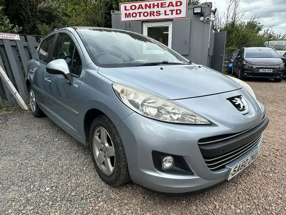 Used Peugeot 207 2010 Blue Hatchback