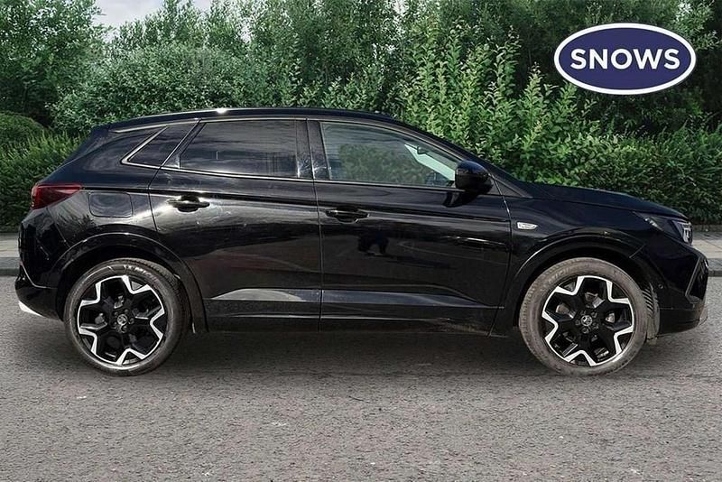 Used Vauxhall Grandland X Ultimate 130 HP (95 kW) 2022 Black SUV