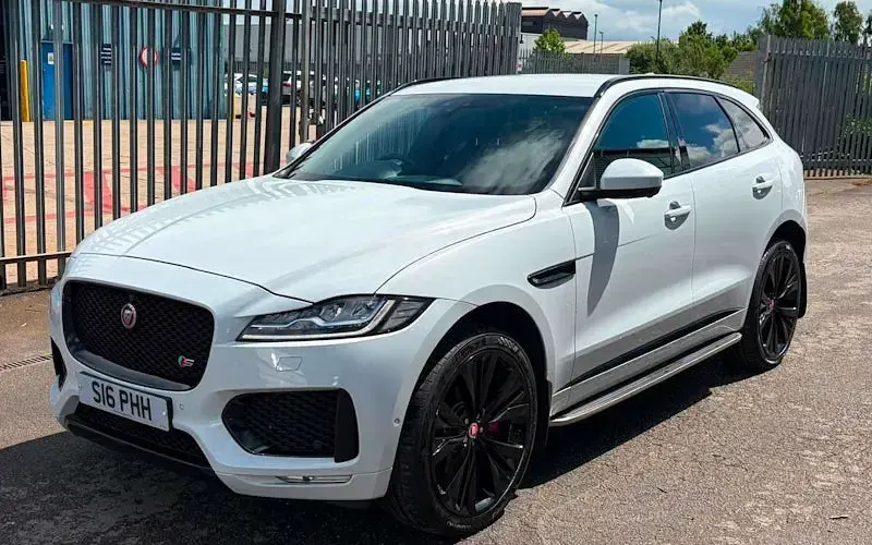 Used Jaguar F-Pace S 300 HP (220 kW) 2020 SUV