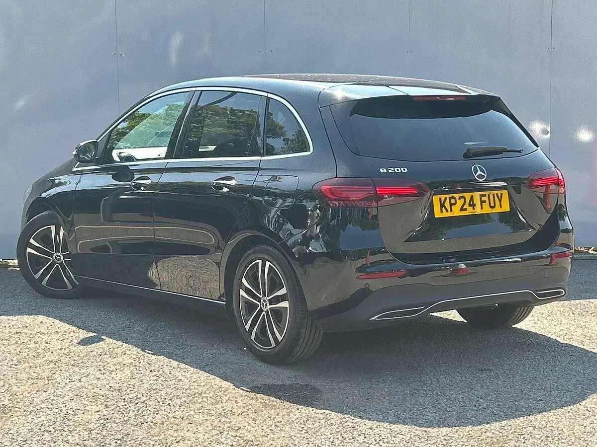Used Mercedes B200 Executive 177 HP (130 kW) 2024 Black Hatchback