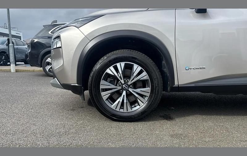 Used Nissan X-Trail N-Connecta 155 HP (114 kW) 2023 Silver SUV