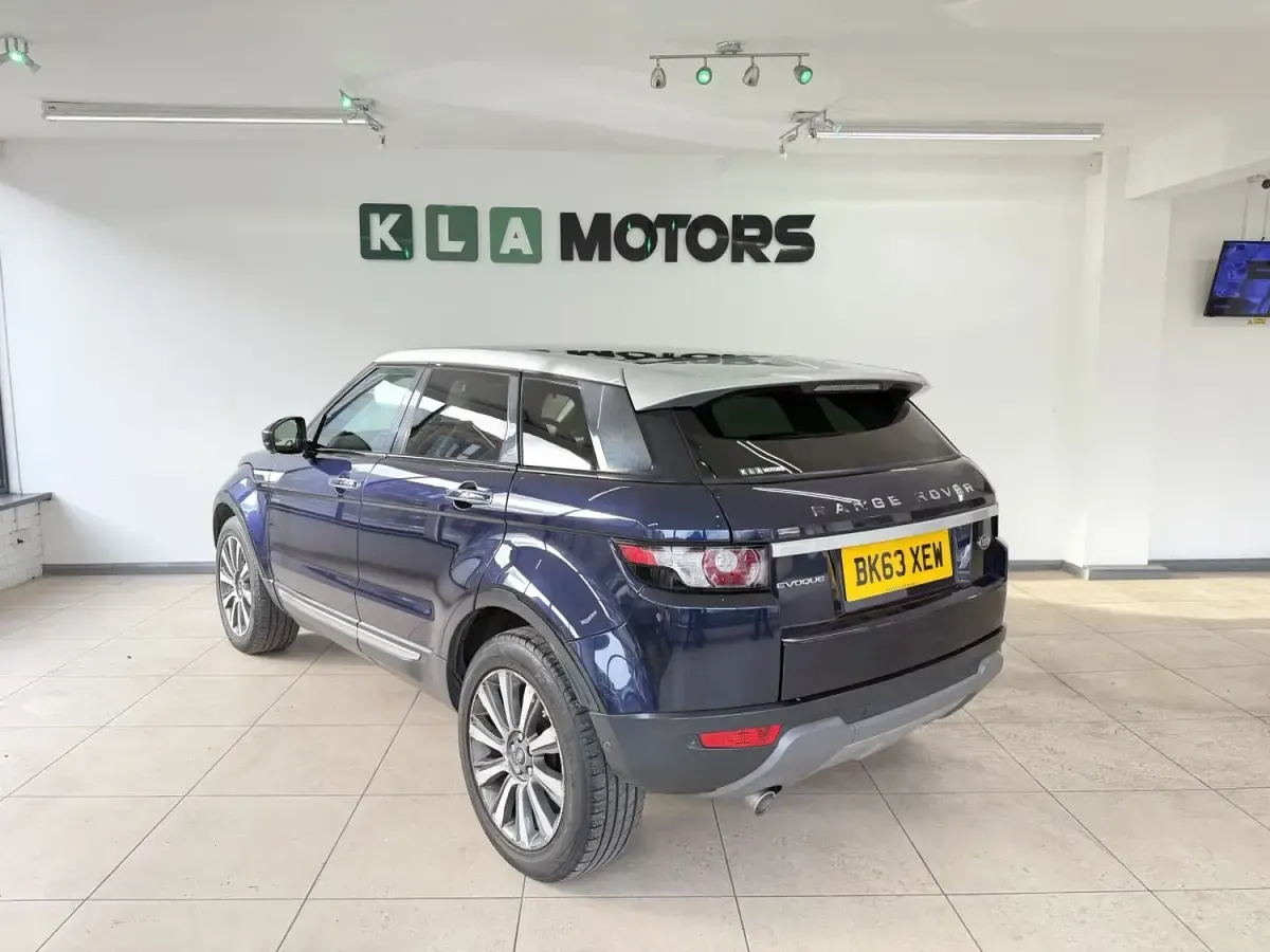 Usado Land Rover Range Rover evoque Prestige 190 HP (139 kW) 2013 Azul SUV