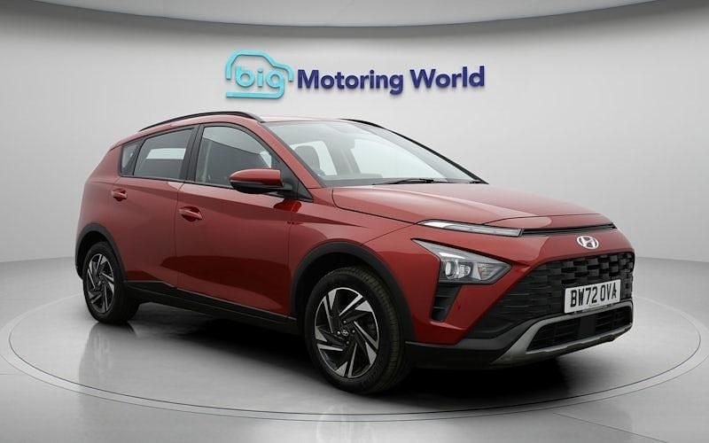 Used Hyundai Bayon SE 101 HP (74 kW) 2023 Red SUV
