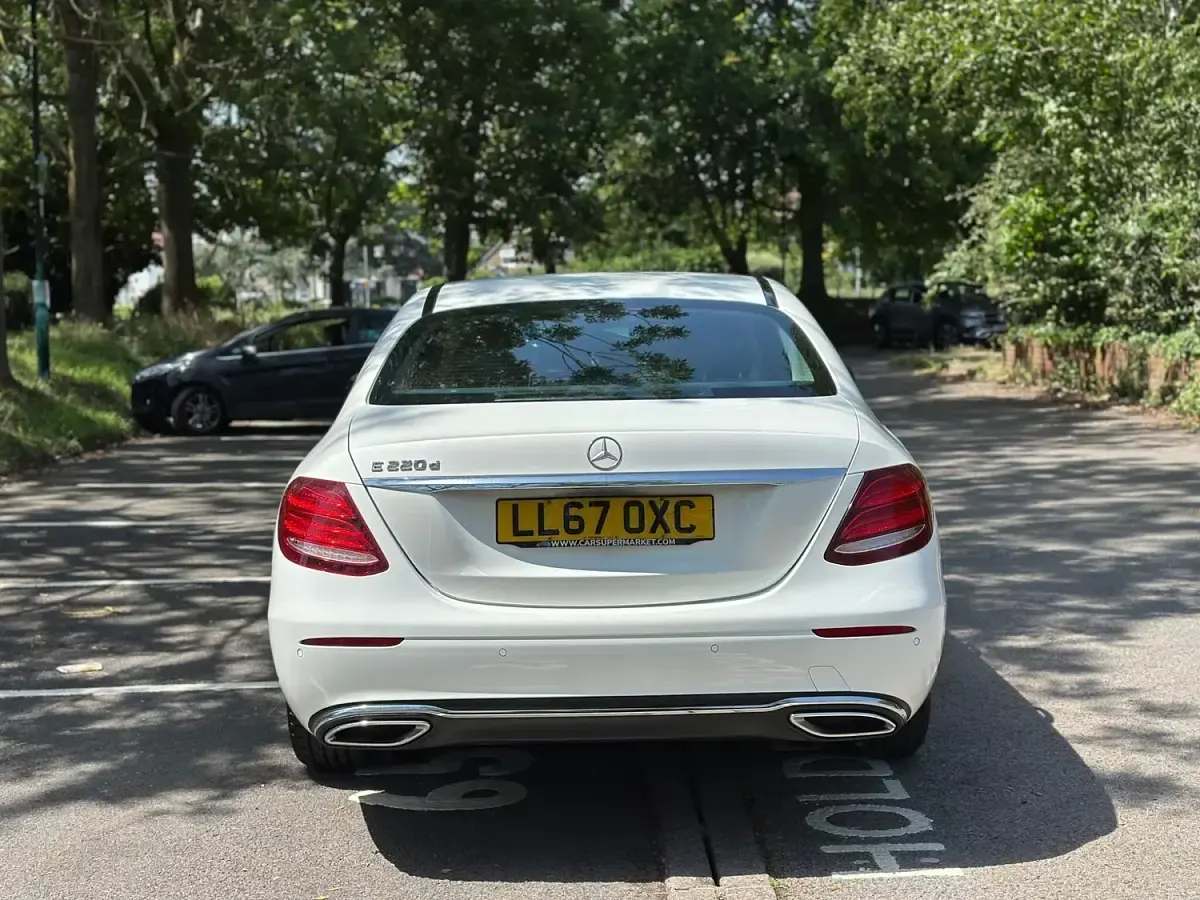 Used Mercedes E220 SE 2017 White Sedan