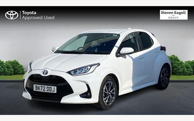 Used Toyota Yaris Hybrid Design 116 HP (85 kW) 2026 Hatchback