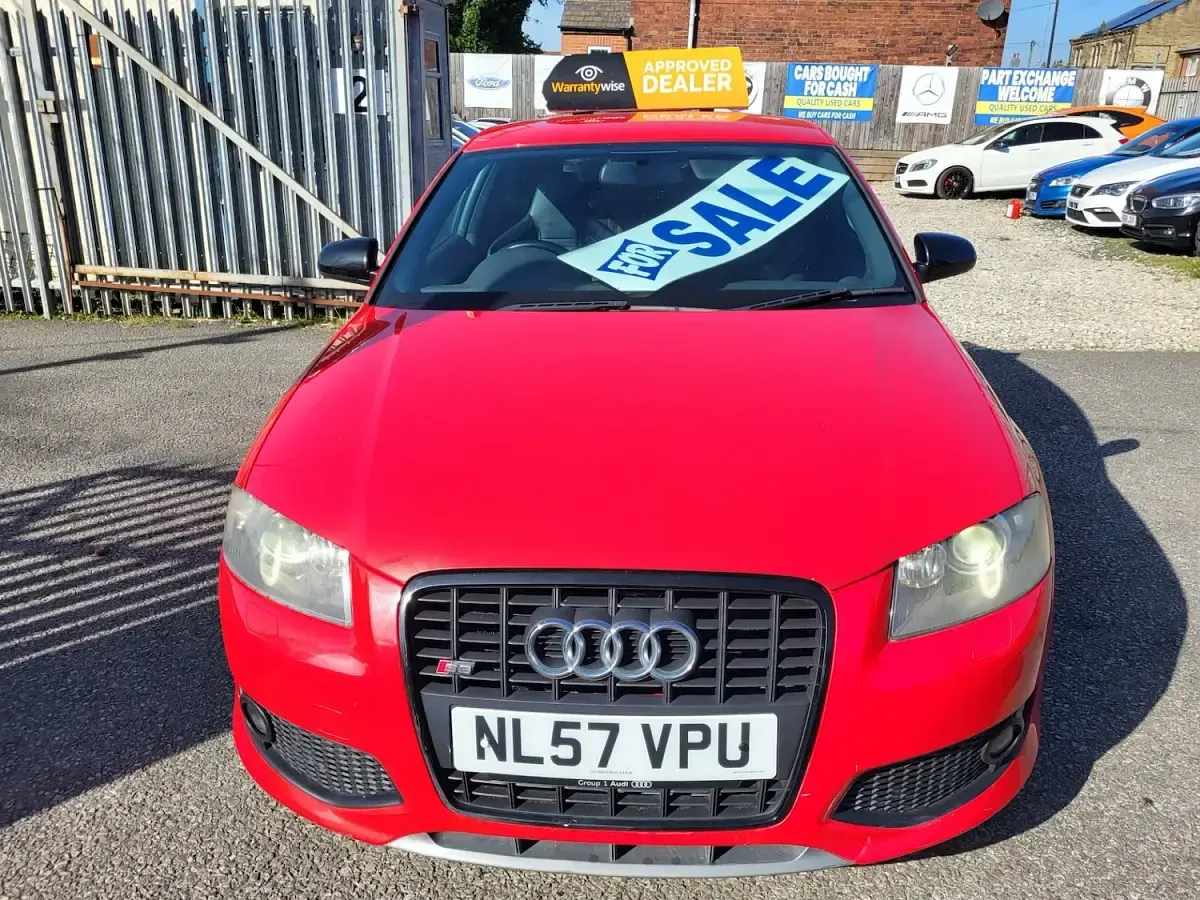 Used Audi S3 265 HP (194 kW) 2007 Red Hatchback