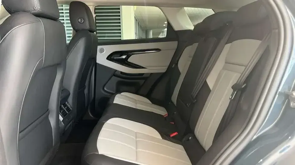 Used Land Rover Range Rover evoque SE Dynamic 204 HP (150 kW) 2024 Blue SUV