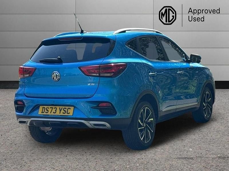 Usado MG ZS 111 HP (81 kW) 2023 Azul SUV