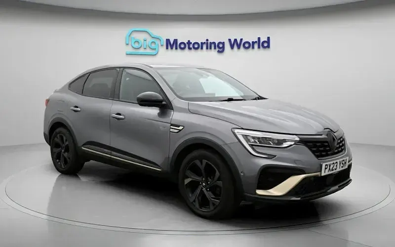 Used Renault Arkana Engineered 145 HP (106 kW) 2023 Grey SUV
