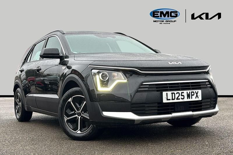 Black Used 2025 Kia Niro SUV | £22,295 (Good price) - Image 1/3