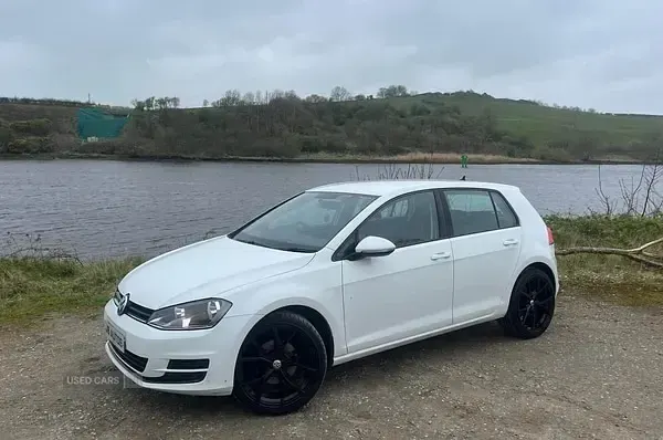 Used VW Golf VII S 115 HP (84 kW) 2017 White Hatchback