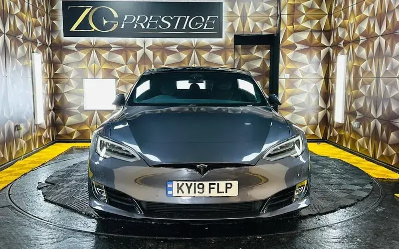 Used Tesla Model S Performance 386 kW (525 HP) 2019 Hatchback