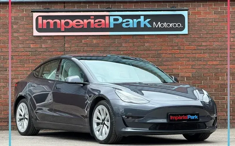 Używany Tesla Model 3 Long Range AWD 258 kW (351 KM) 2023 Sedan/Limuzyna