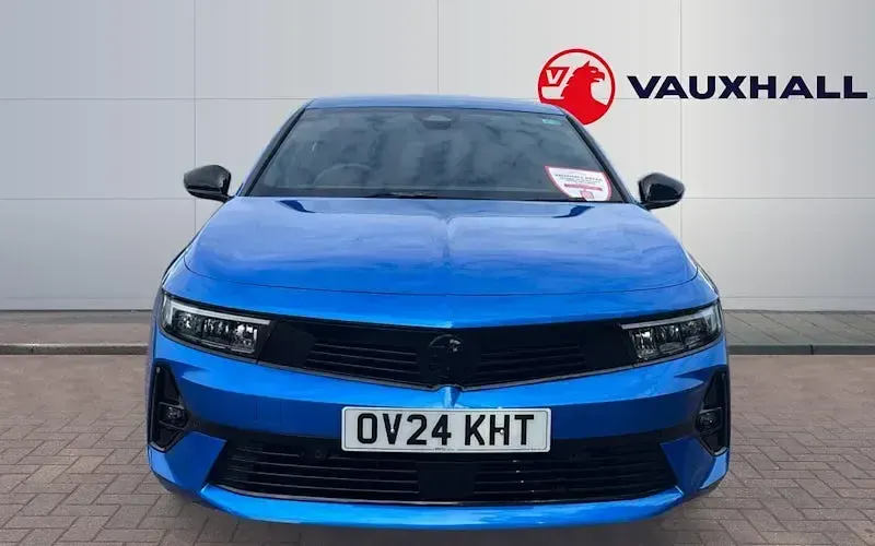 Second-hand Vauxhall Astra 131 CP (96 kW) 2026 Hatchback