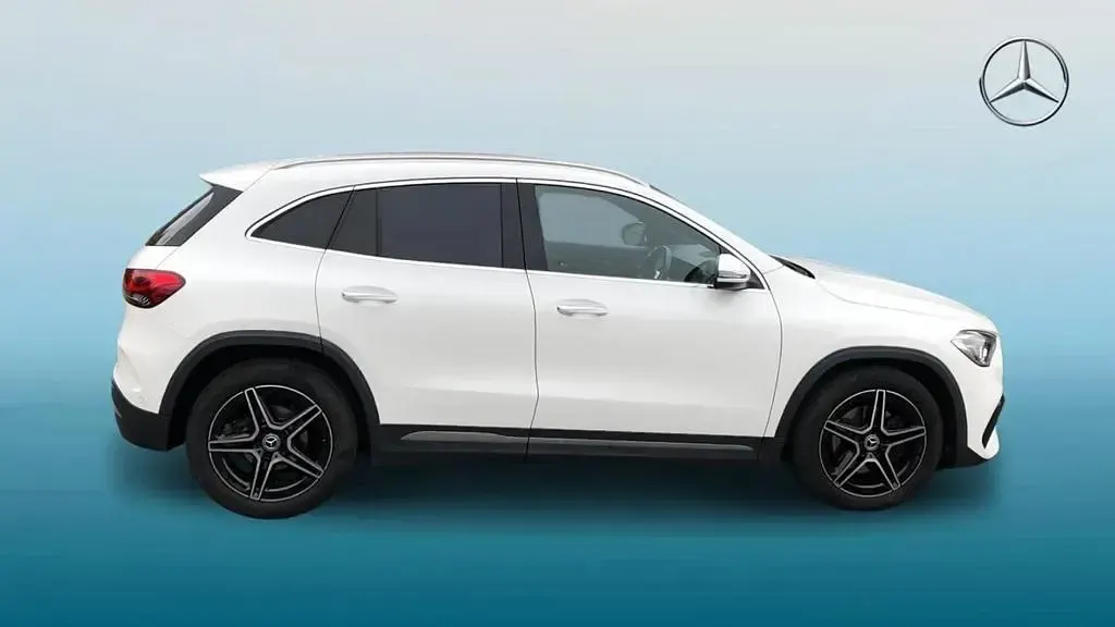 Used Mercedes GLA200 AMG Line Premium 2022 White SUV