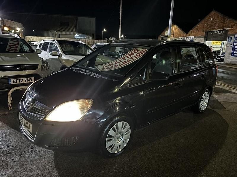 Black Used 2008 Vauxhall Zafira MPV | £2,995 (Expensive) - Image 1/4