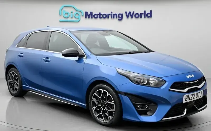 Usado Kia Ceed GT-Line 160 HP (117 kW) 2022 Citadino