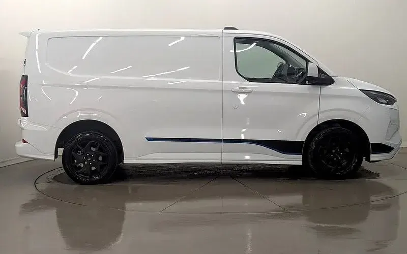 Begagnad Ford Transit Sport 160 kW (218 HK) 2025 Van