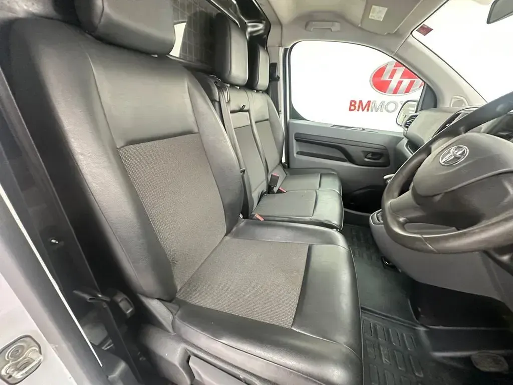 Used Toyota Proace 2020 White MPV
