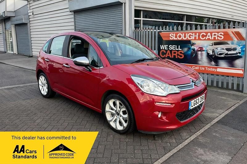 Red Used 2013 Citroën C3 SELECTION Hatchback | £1,895 (Fair price) - Image 1/4