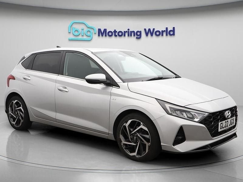 Silver Used 2022 Hyundai i20 Premium Hatchback | £11,900 (Fair price) - Image 1/4