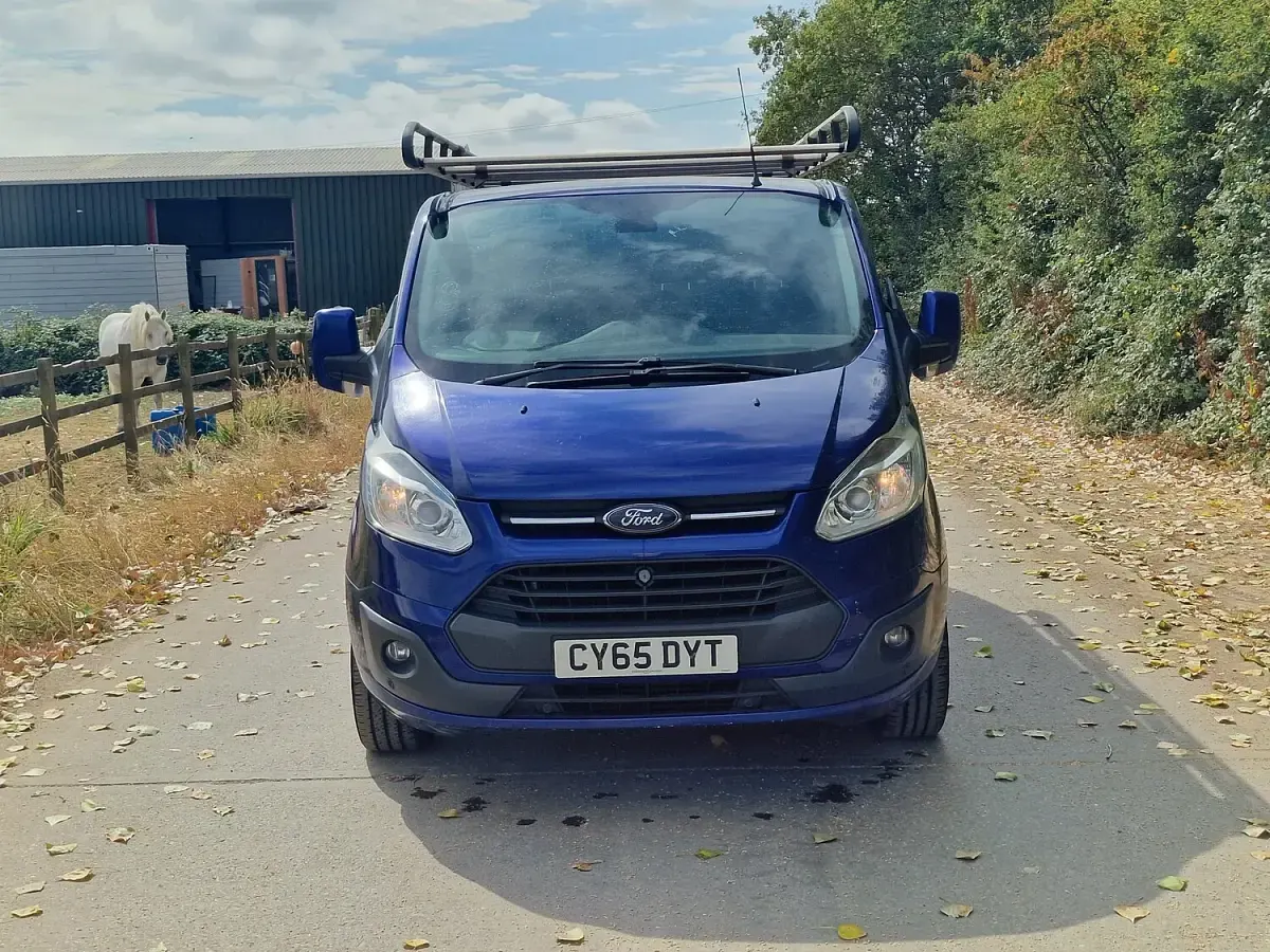 Used Ford Transit Custom Limited 125 HP (91 kW) 2015 Blue Van