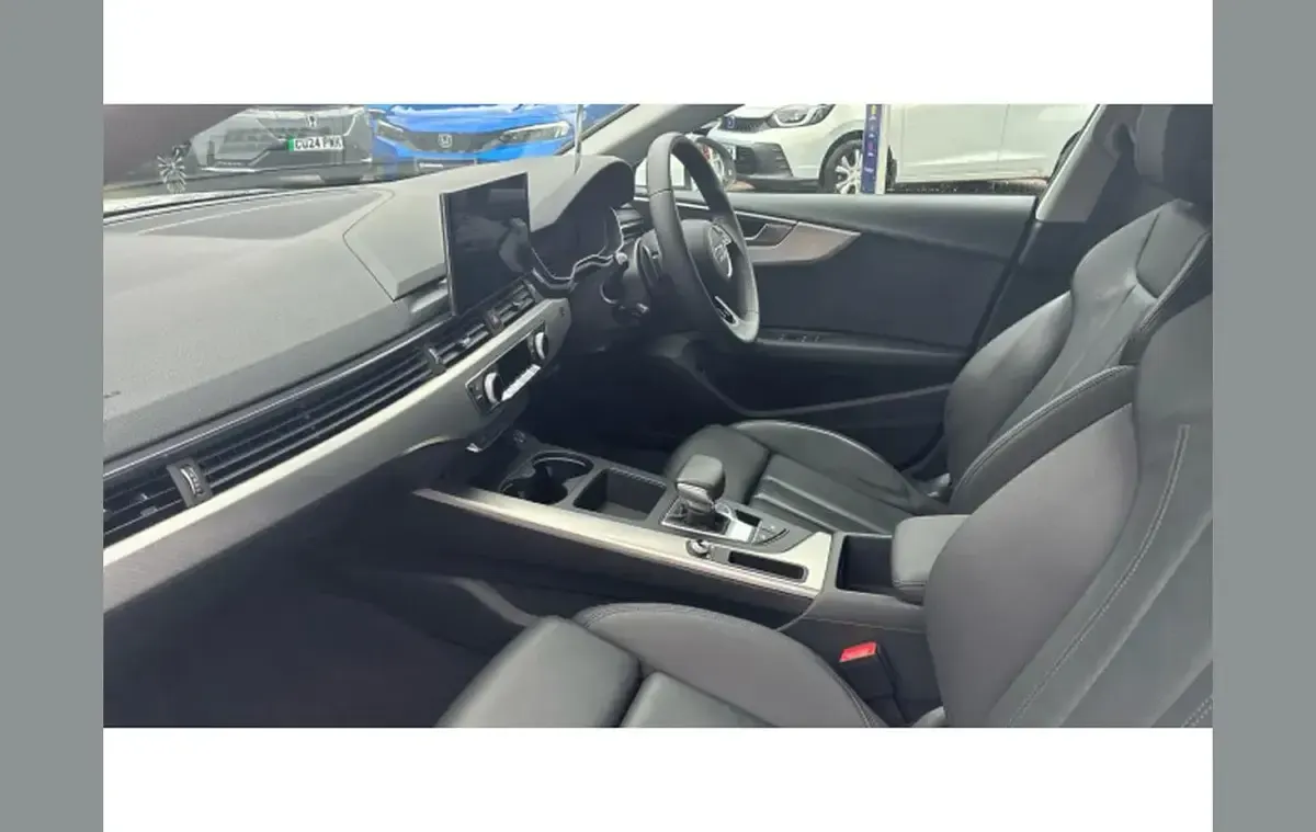 Used Audi A5 Sport 147 HP (108 kW) 2024 White Hatchback