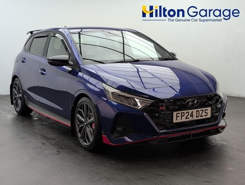 Blue Used 2024 Hyundai i20 Hatchback | £22,600 (Good price) - Image 1/4