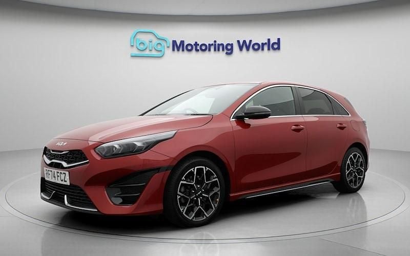 Used Kia Ceed GT-Line 140 HP (102 kW) 2024 Red Hatchback