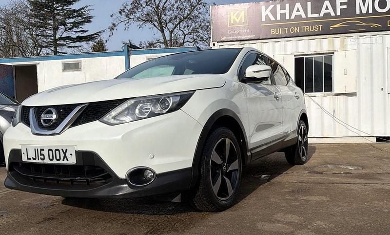 Used Nissan Qashqai N-TEC 115 HP (84 kW) 2017 White SUV
