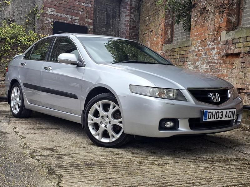 Used Honda Accord Executive 2003 Silver Sedan