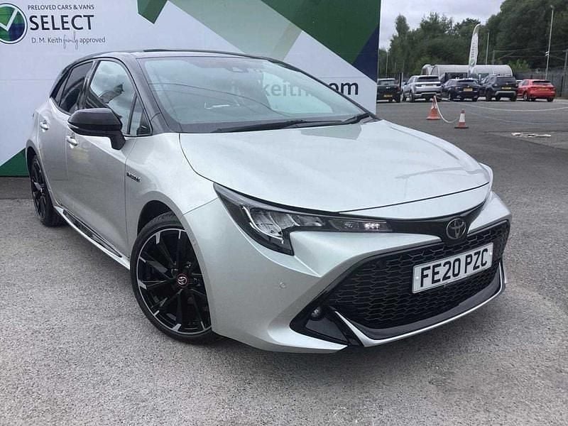 Classic silver Used 2020 Toyota Corolla Sport Hatchback | £18,350 (Fair price) - Image 1/4