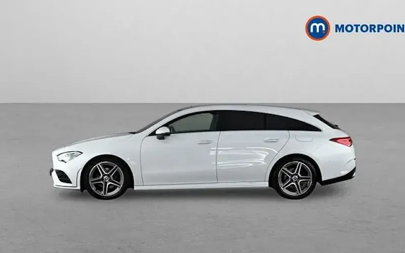 Used Mercedes CLA180 AMG Line Premium Plus 136 HP (100 kW) 2022 White Coupe
