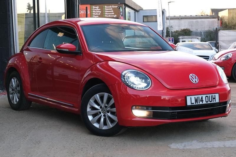 Red Used 2025 VW Beetle Design Hatchback | £8,750 (Super price) - Image 1/4