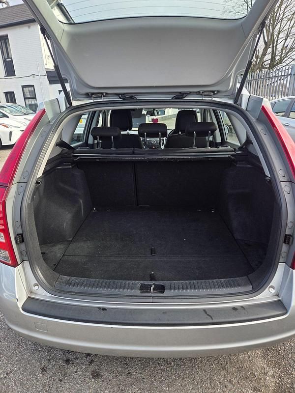 Używany Kia Ceed 2010 Srebrny Hatchback