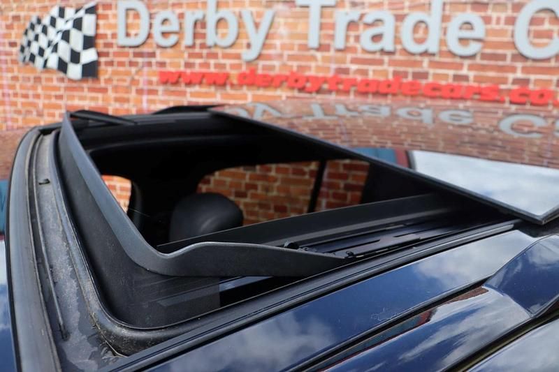 Used Land Rover Defender HSE Dynamic 2022 Black SUV