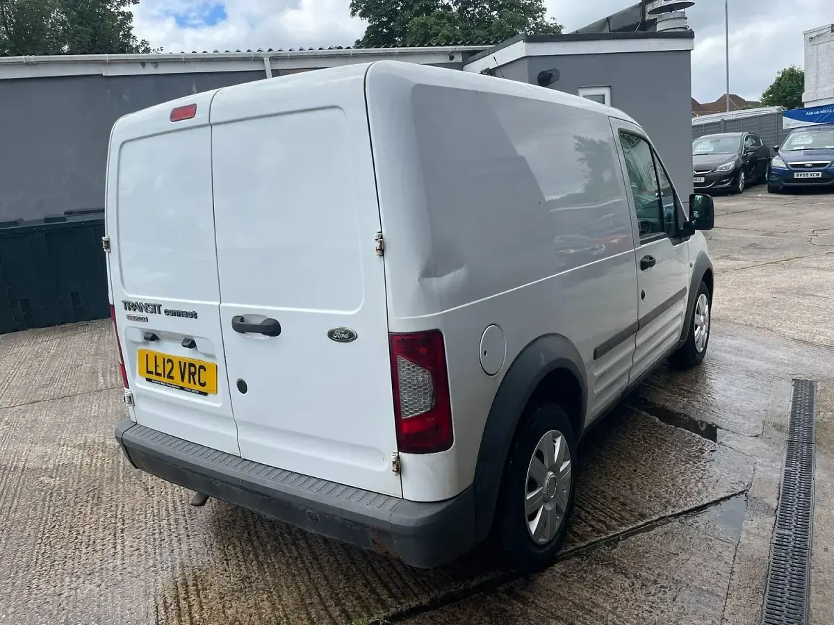 Used Ford Transit Connect 75 HP (55 kW) 2012 White MPV