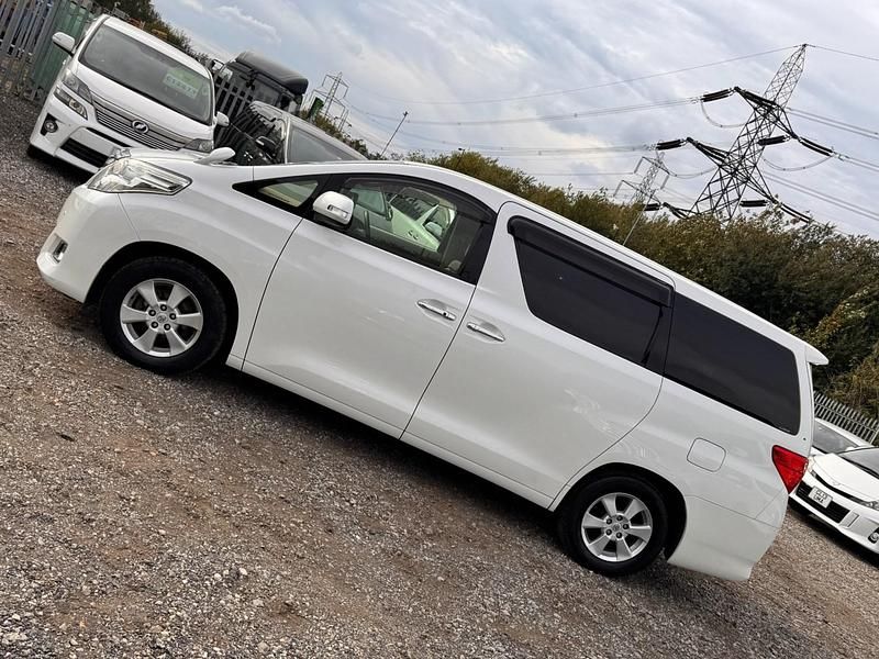 Usado Toyota Alphard 2012 Branco Monovolume