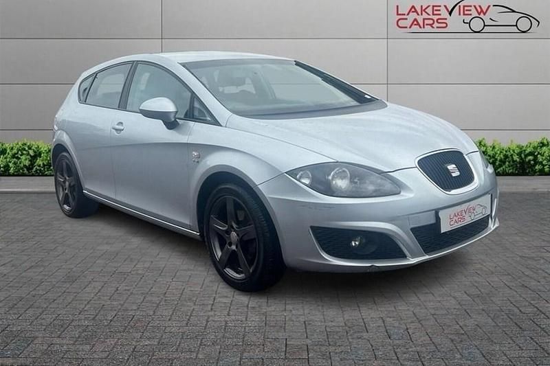 Silver Used 2010 Seat Leon Sport Hatchback | £2,945 (Fair price) - Image 1/1