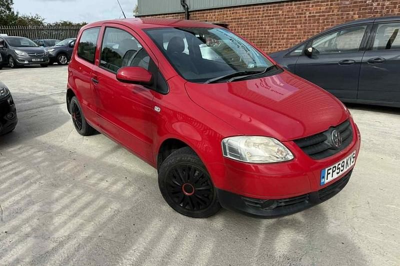 Red Used 2009 VW Fox Hatchback | £1,495 (Good price) - Image 1/1