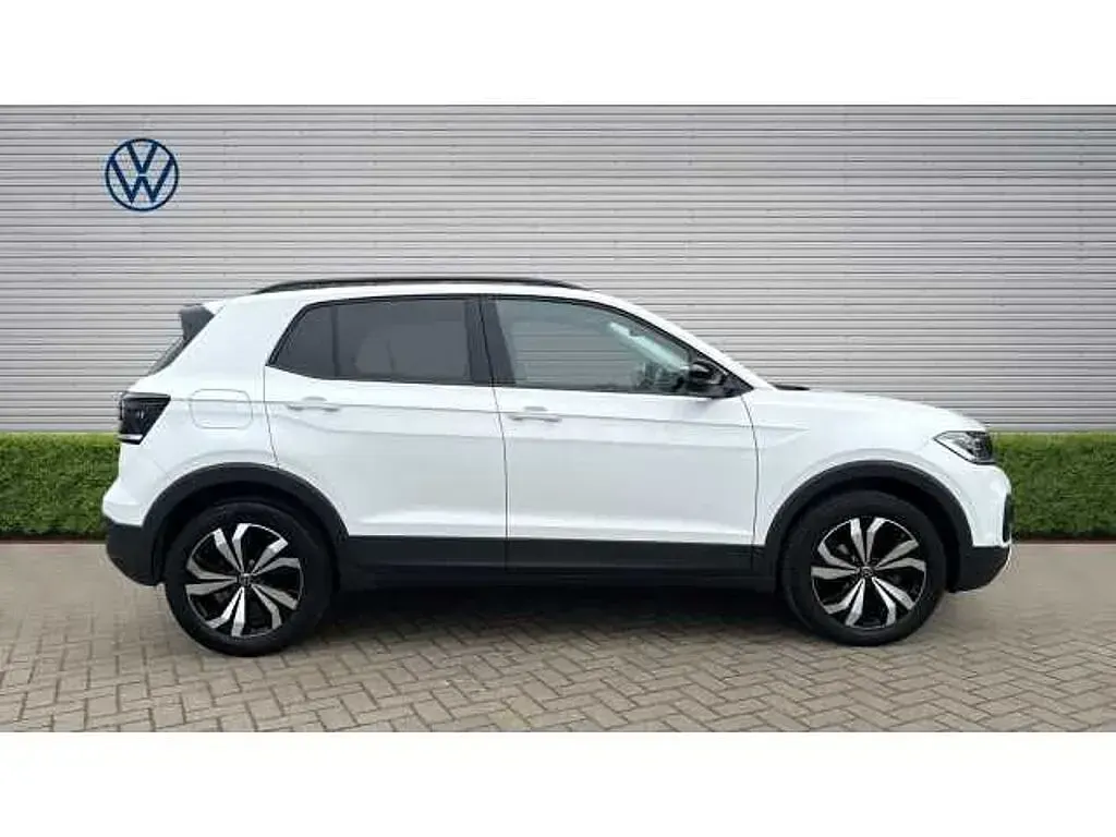 Usado VW T-Cross Black Edition 110 CV (80 kW) 2023 Blanco SUV