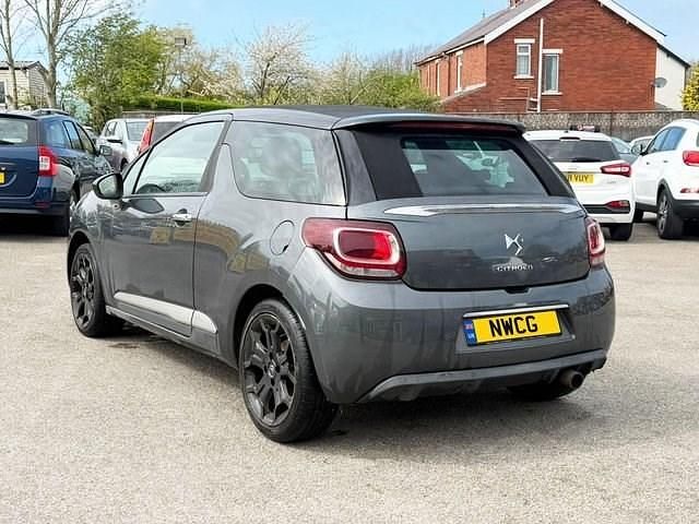 Begagnad Citroën DS3 Cabriolet 120 HK (88 kW) 2013 Grå Cab
