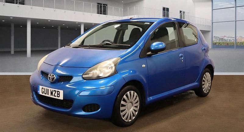 Used Toyota Aygo 2011 Blue Hatchback