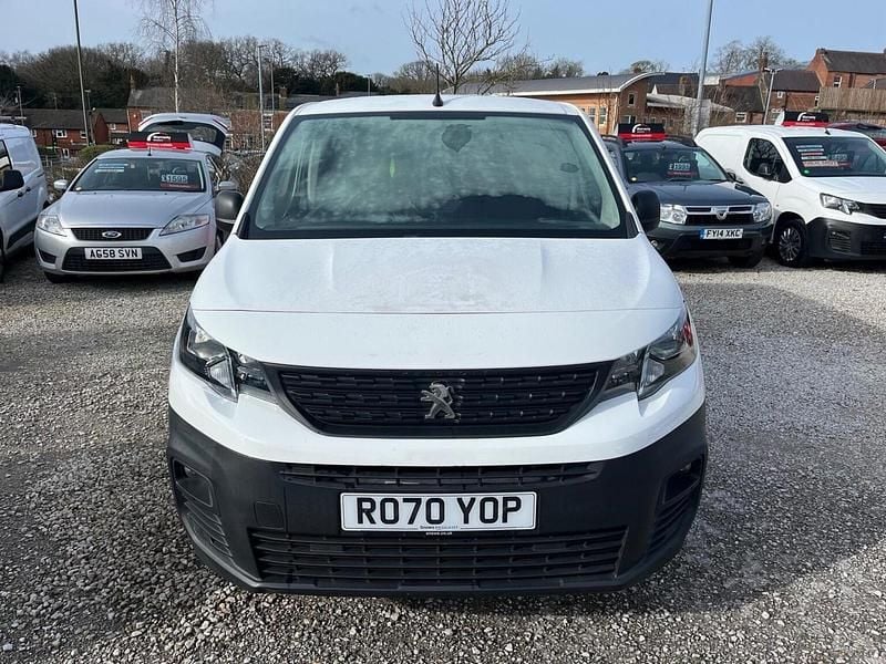 Used Peugeot Partner S 2020 White MPV