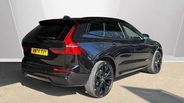 Used Volvo XC60 Plus 247 HP (181 kW) 2024 Black SUV