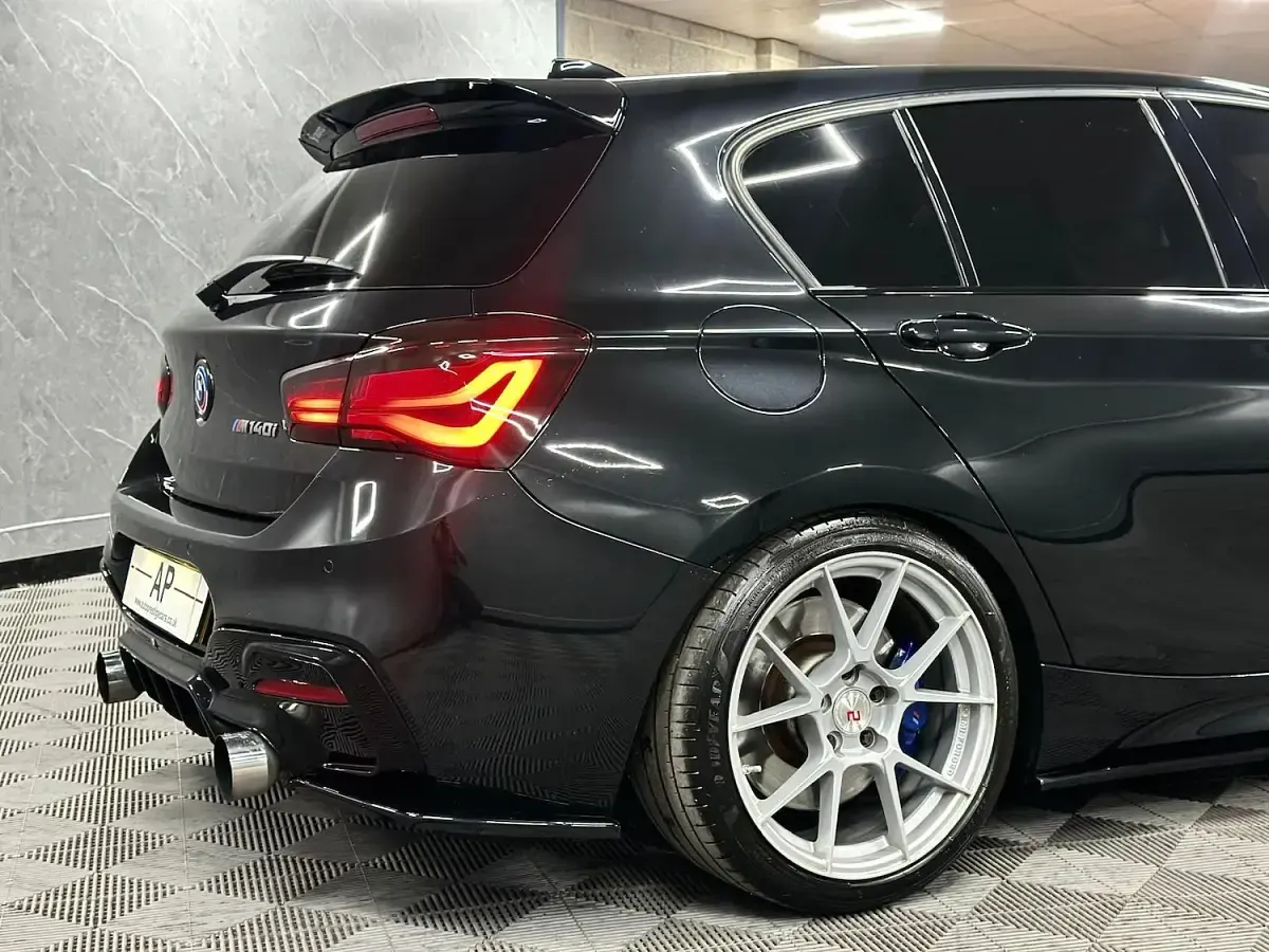 Used BMW M140 M Sport 550 HP (404 kW) 2017 Black Hatchback